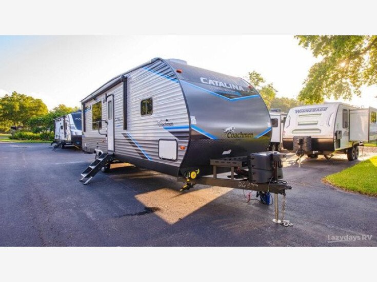 Thumbnail Photo undefined for New 2022 Coachmen Catalina 28THS